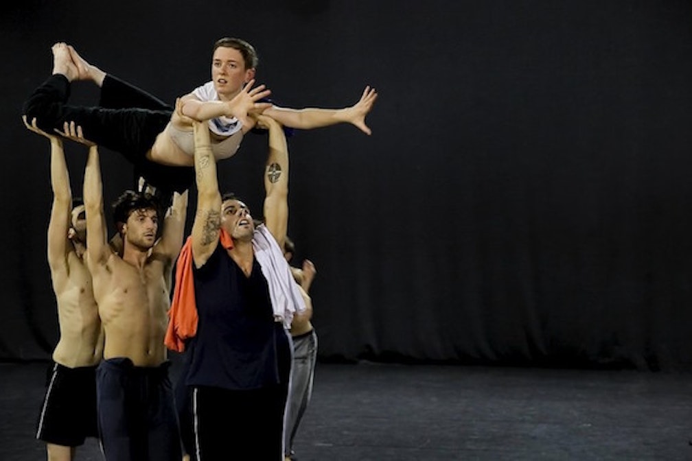 “Catania Catania”: l’omaggio in danza di Emilio Calcagno alla sua città