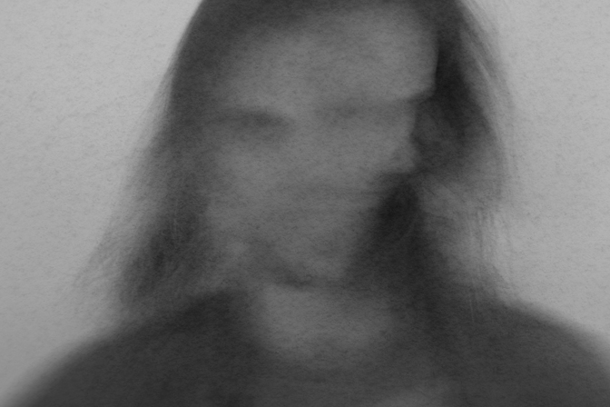 Oltre la facciata – Hinter der Fassade. Backstage #03 [Vivere senza dimora]