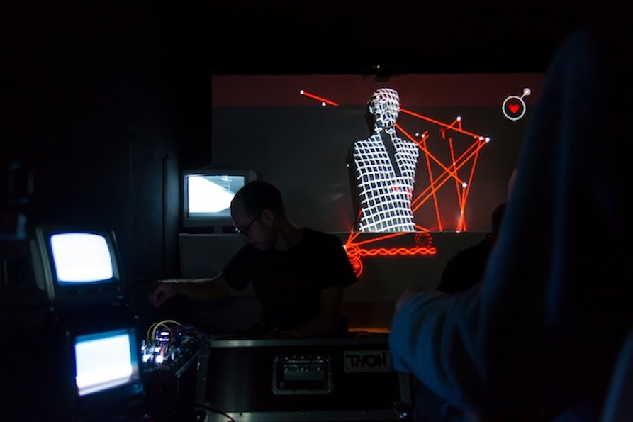 SenXor - kvsu + akirasrebirth - transart BZ - Sara Masè