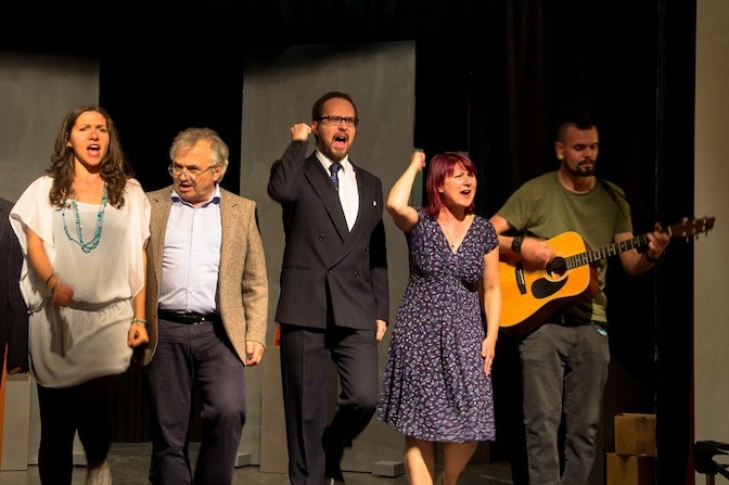 Selma Mahlknecht - El Pueblo Unido - Andreas Bertoldi + Theo Mair