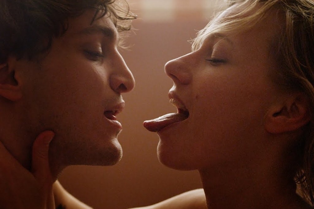 HomeGrown Reviews: Love Steaks