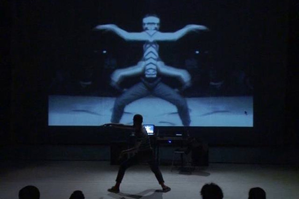 “Joseph_kids” di Alessandro Sciarroni @ Bolzano Danza, un gioco tra corpo reale e immagine virtuale