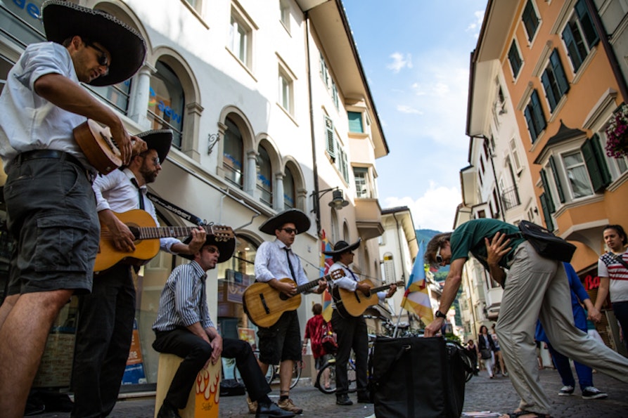 BUSK Singer-Songwriter Festival-Bozen-Matteo Vegetti franzmagazine
