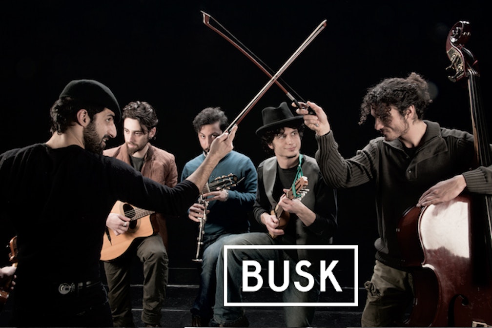 la van guardia_busk