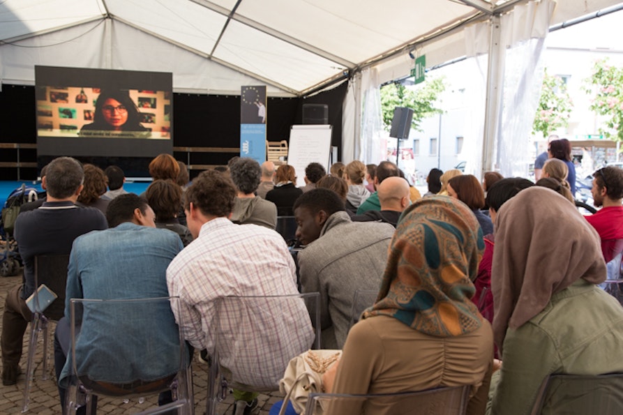 Insiders-Outsiders @ Festival delle Resistenze