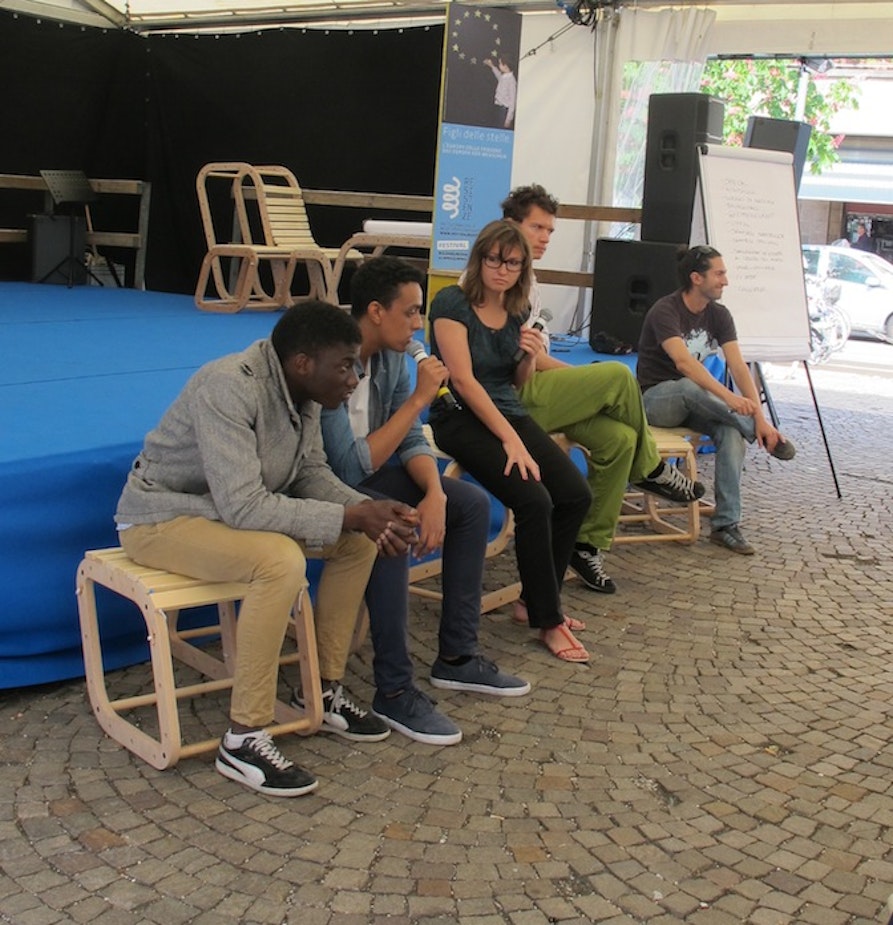 Insiders-Outsiders @ Festival delle Resistenze