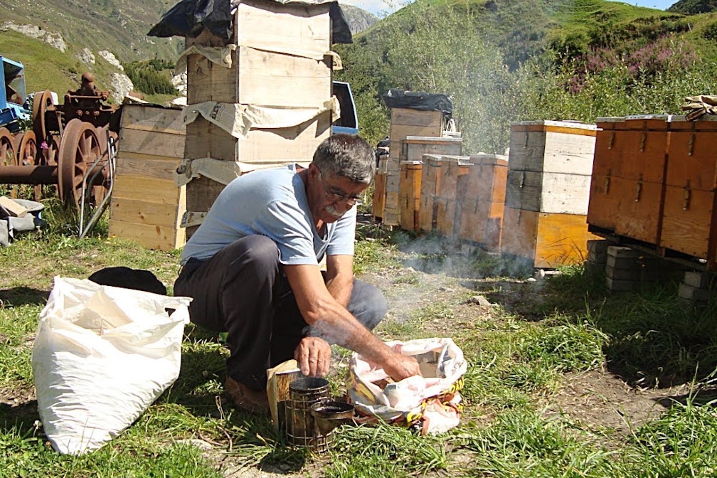 HomeGrown Reviews: Der Imker