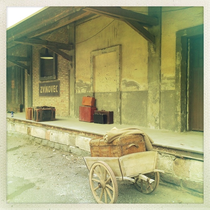 Set Bahnhof - david duzzi - anita b.