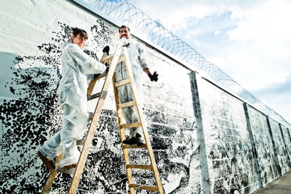 Opus Magnum 13 per il carcere Karlau di Graz: le ali libere dell’immaginazione