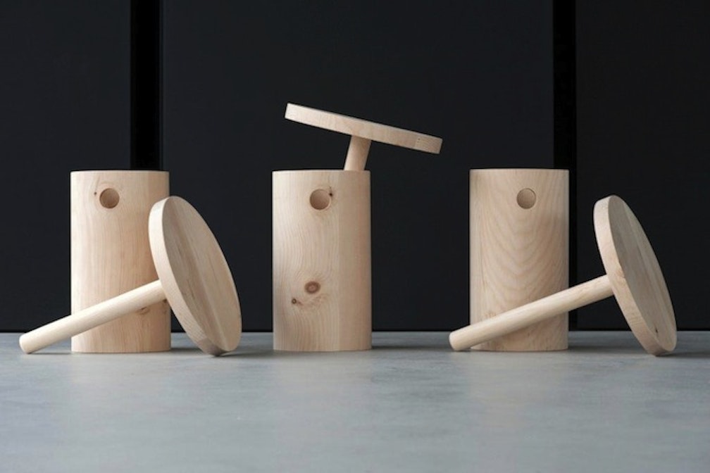 Melk-i by Georg Muehlmann