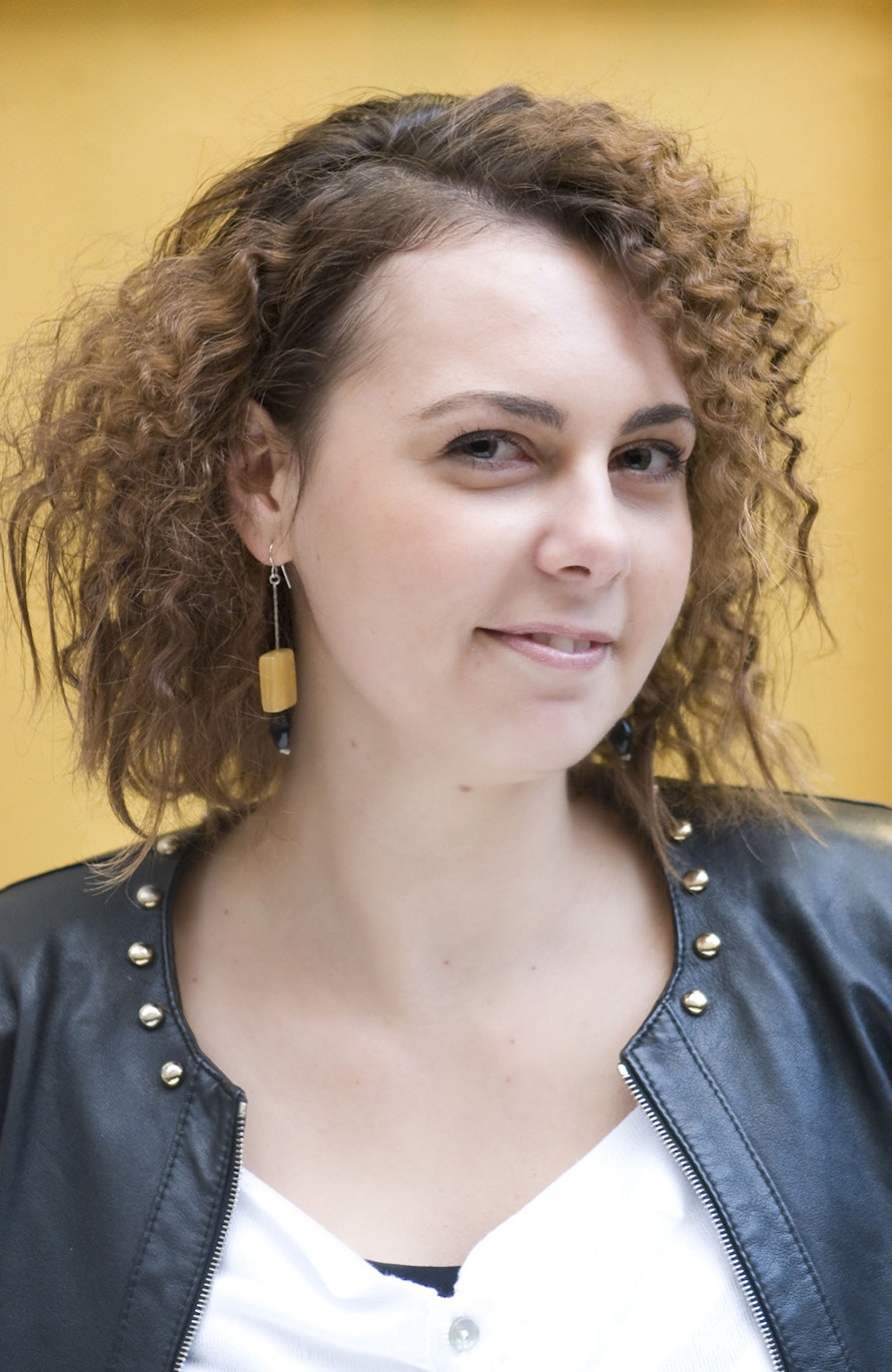 The curly Ladies of Piazza Erbe