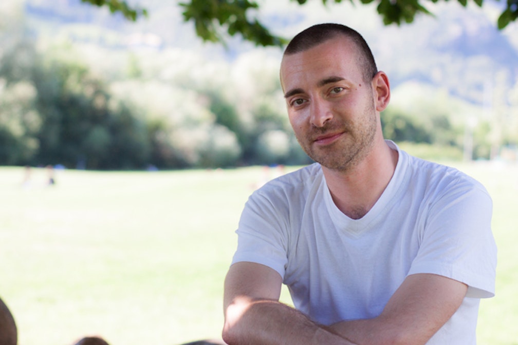 Behind the scenes “Forse tornerai dall’estero” #01: Autor Andrea Montali + seine Liebeserklärung an seine Stadt Bozen