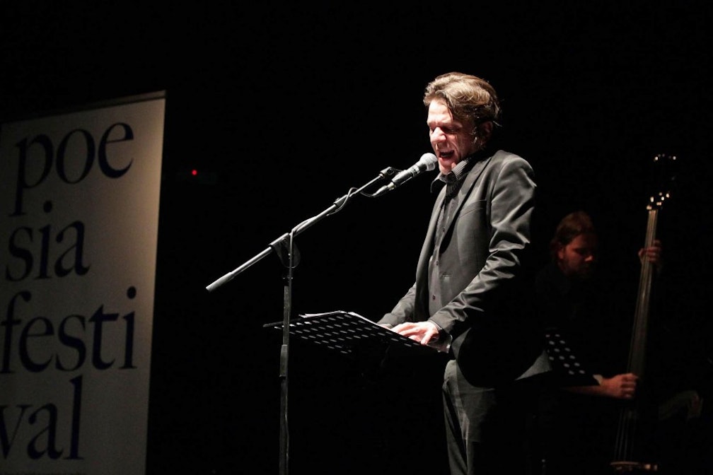 Pierpaolo Capovilla enuncia Pasolini: “Lo sbatto in faccia ai più giovani”