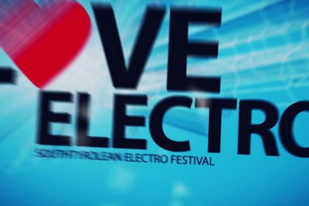 FRIDAY 4.1.13: We love music, electro + newcomers + Jahresrückblicke