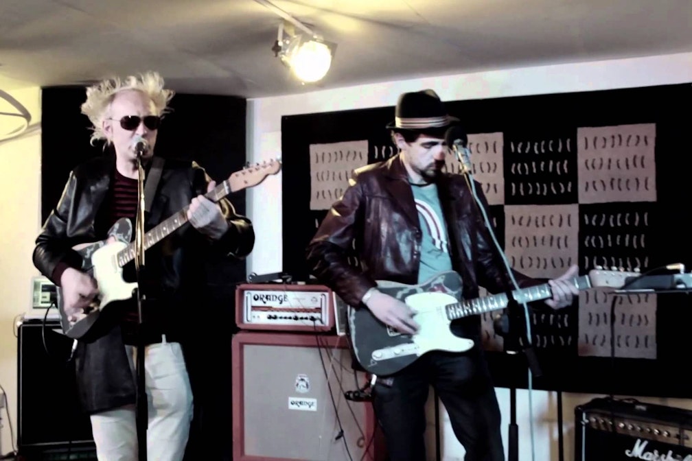 SATURDAY 30.6 + SUNDAY 1.7: Feiern in Clubs, auf Almen, Straßen und Plätzen