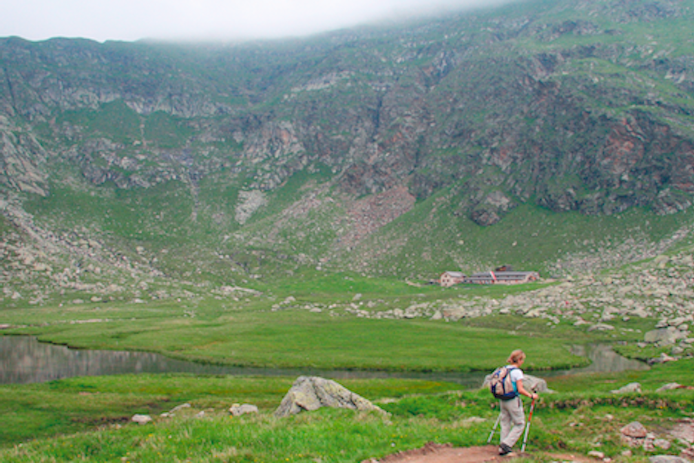 Le coppelle dei laghi di Sopranes: Un’esposizione a cielo aperto