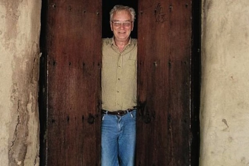 Crisi economica: intervista a Frans van der Hoff, fondatore del commercio equo