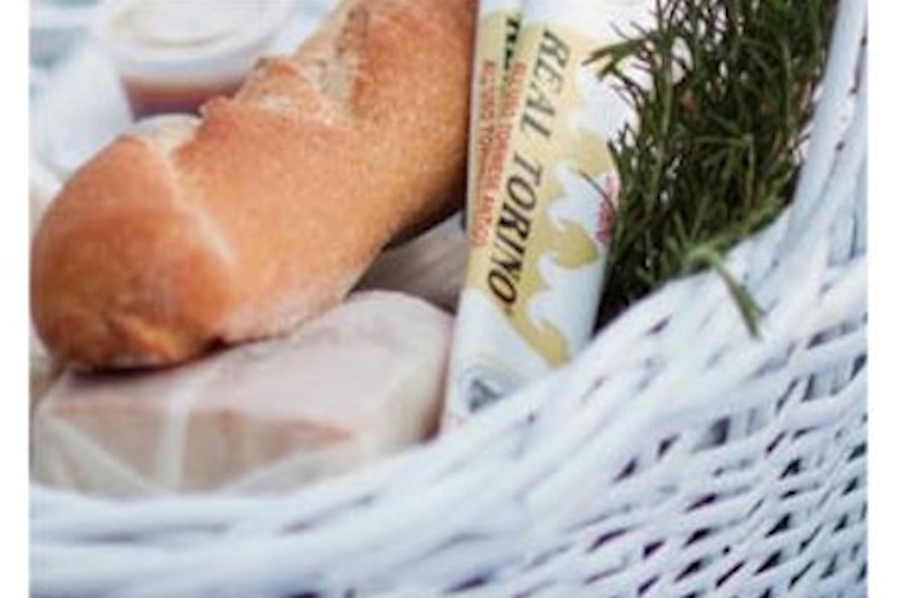 Picknick time @ Museion Passage: Et voilà: le dîner en blanc