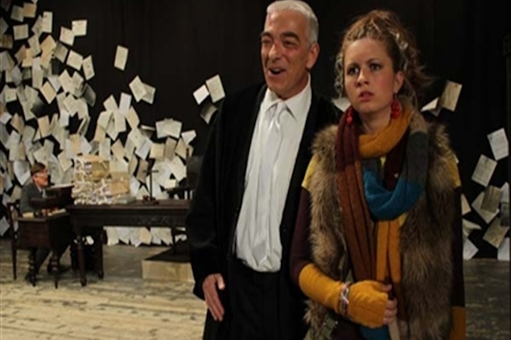 Der zerbrochene Krug: Lust und Schatten