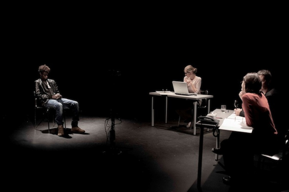 David Rych Border Act - Verhör_2015