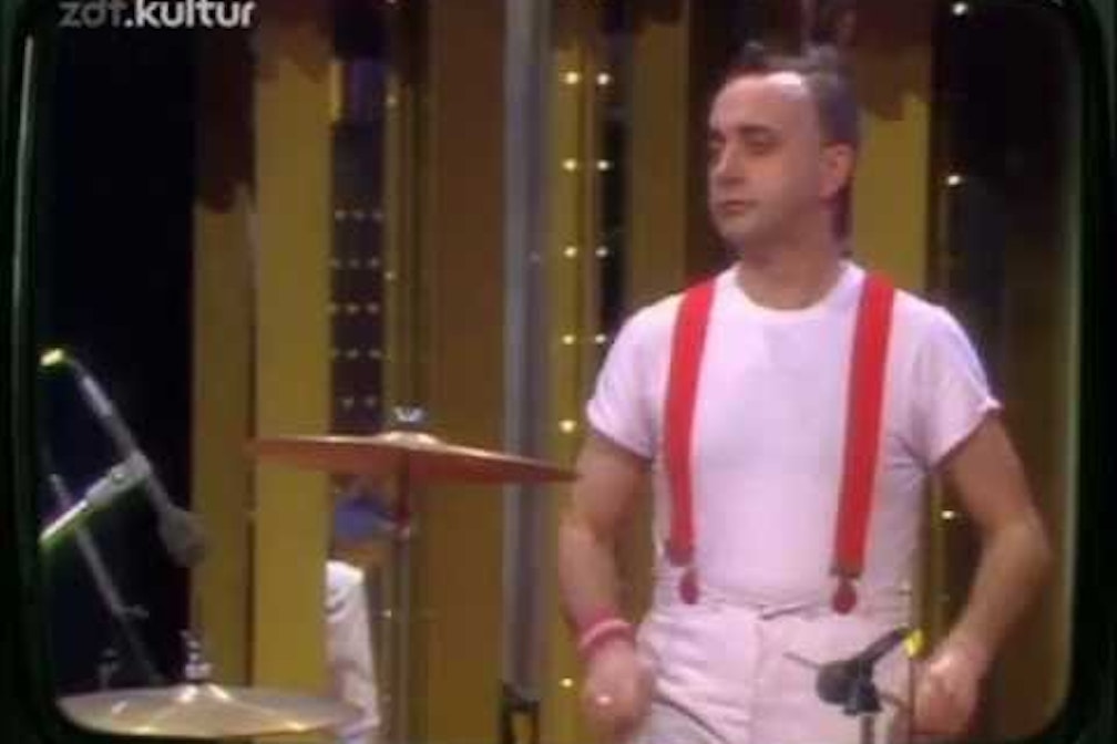 ‘Da Da Da’ in Schlanders: Trio-Schlagzeuger Peter Behrens