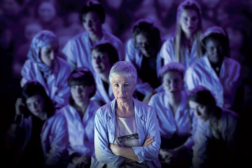 7 minuti allo Stabile di Bolzano: intervista ad Ottavia Piccolo