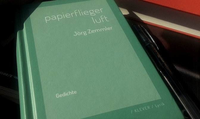 joerg zemmler papierflieger luft