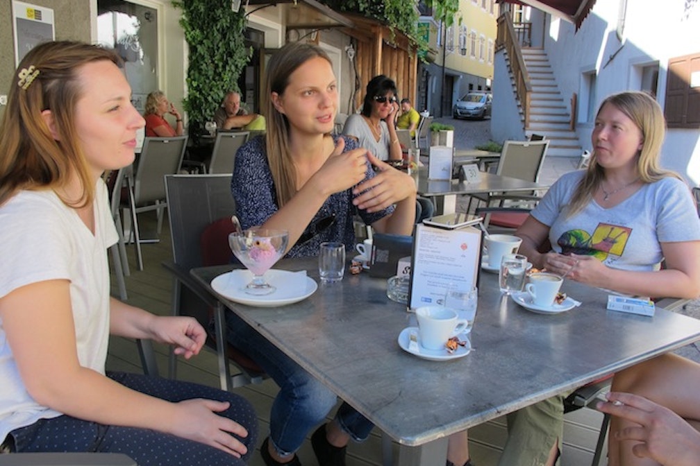 pop up franzmagazine 2015 Klausen Kunst boden_nah: Inga Shalvashvili, Elena Kairyte, Ursula Schachenhofer