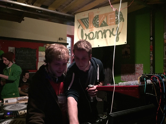 Wicked & Bonny + Shanti Powa Soundsystem 04