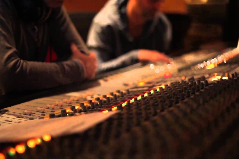 Mainfelt + das 1. neue Album “Living Room”: eine Fügung!