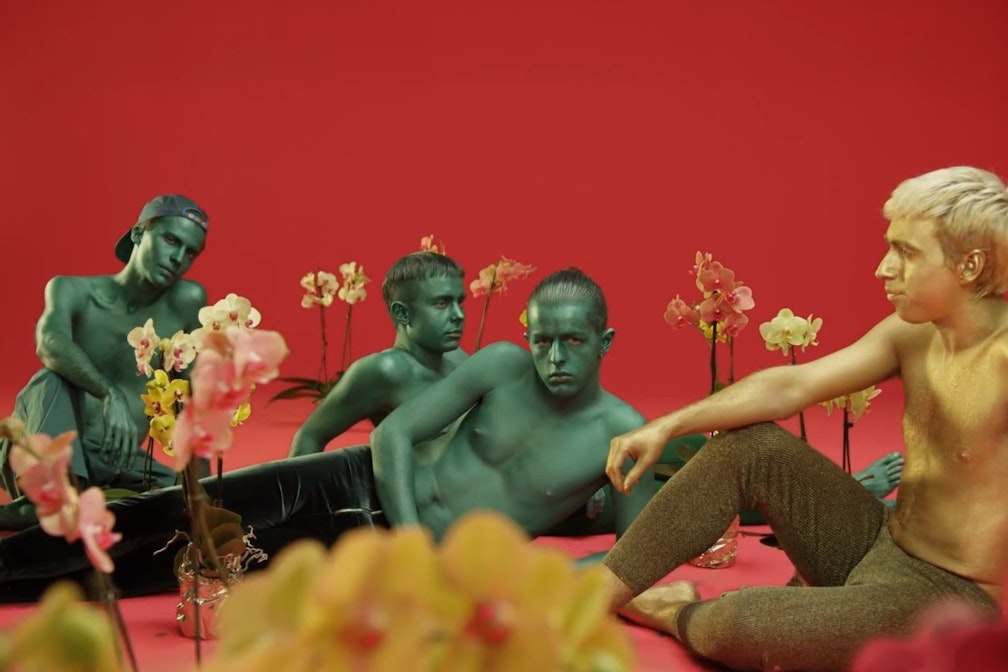 Musik von Bilderbuch: von allem viel zu viel + gut zu gut