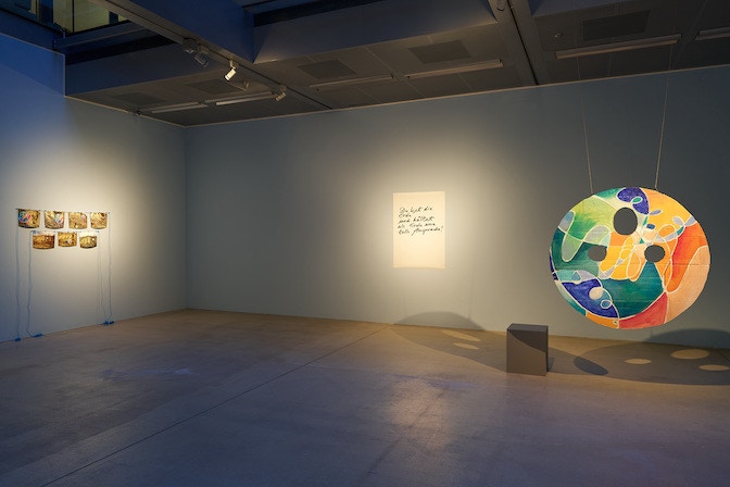TAXISPALAIS Kunsthalle Tirol DU BIST DRAN Elisabeth von Samsonow, 2024 (1) PHOTO Günter Kresser
