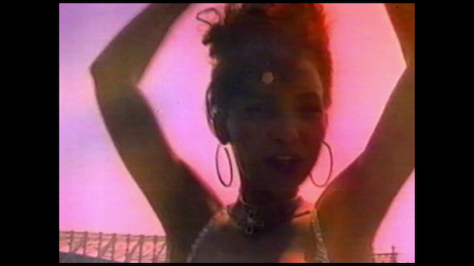 05 Dan Halter_Untitled (The Zimbabwean Queen of Rave), 2005_Courtesy l’artista