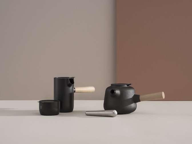 CollarTeaSet_by_DanielDebiasi_and_FedericoSandri_01