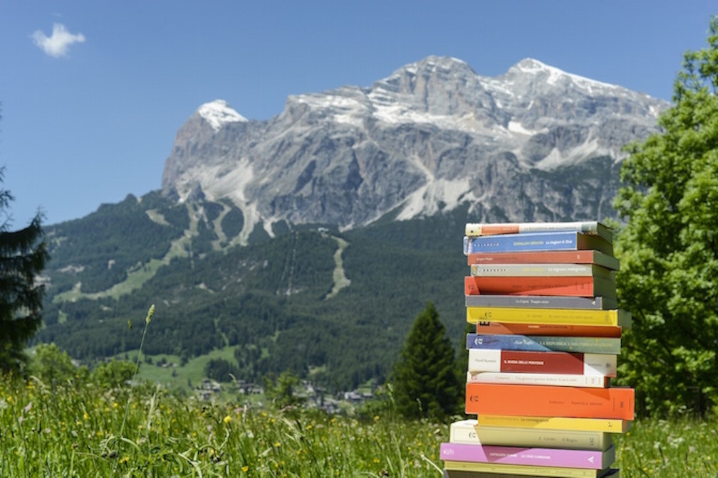 “Una Montagna di Libri” torna a Cortina Intervista al curatore Francesco Chiamulera