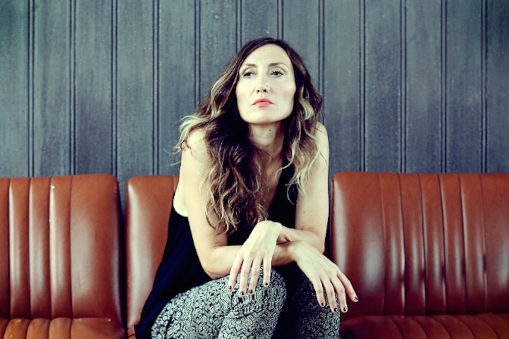 Pareidolia, da ciò che sembra, verso ciò che è. Marina Rei in concerto al Teatro di Gries