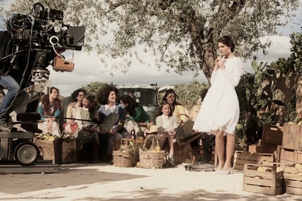 Federica Gasca Queirazza: fashion video maker – con Tornatore e Dolce Gabbana –in una “Spielkiste” creativa