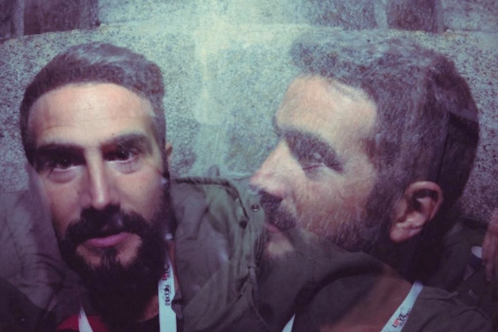 People I Know. Luca Dalmasso: Bolzano, Berlino, Emirati Arabi. Una vita in viaggio tra “cravatte” e dj set