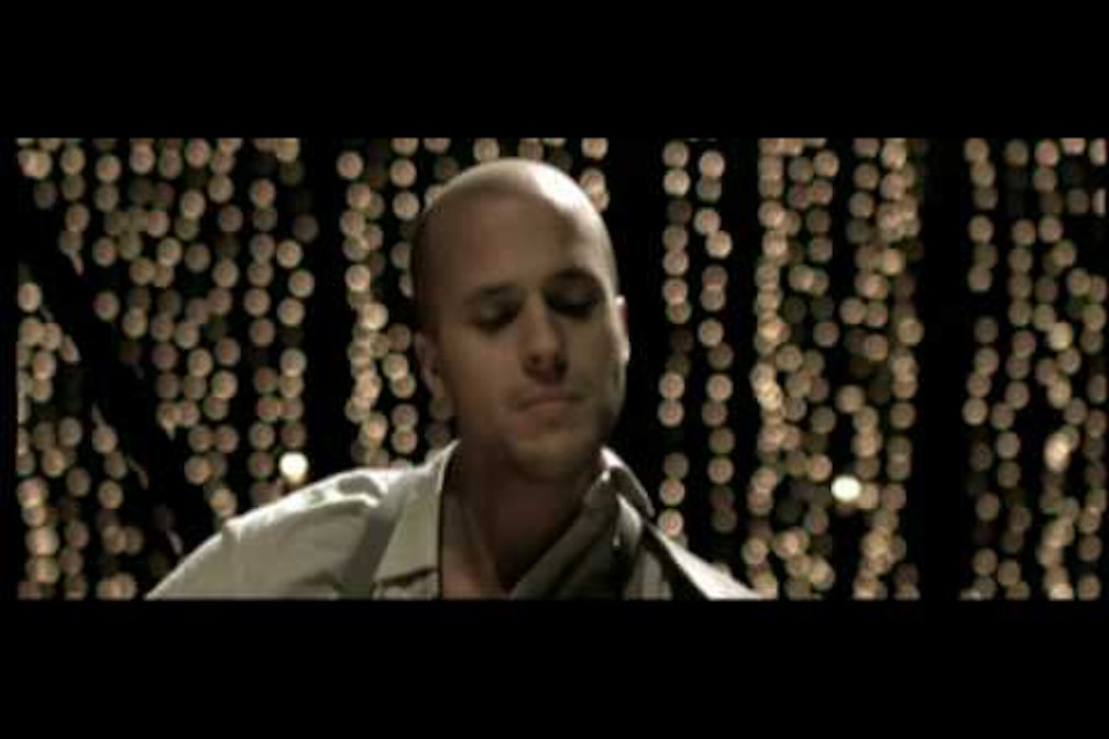 TUESDAY 27.11.12: Fegiz odia i talent show e Milow fa un tour a basso impatto