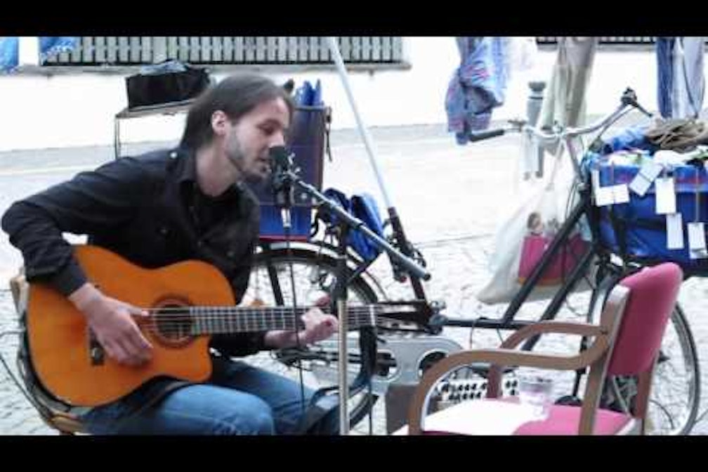 I pack my bag: MusiLyriKleid, was die Stoffe flüstern, mit Wolfgang Nöckler