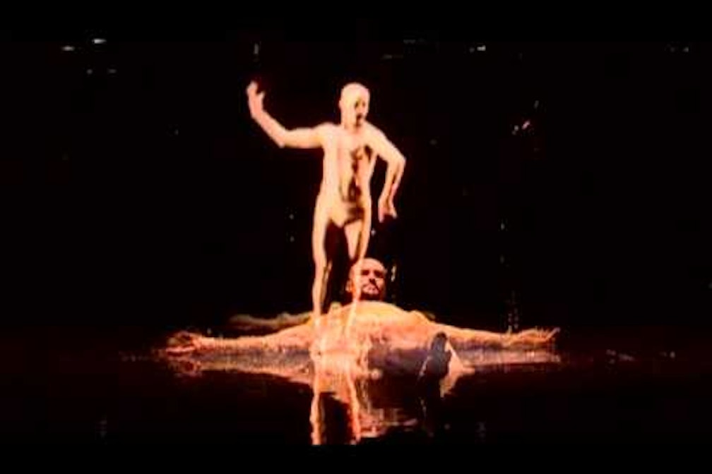 Con Emio Greco e la forza della vulnerabilità apre Oriente Occidente