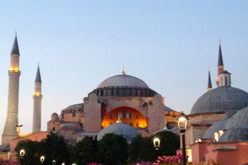 Turkish Delight #02: Sultanhamet , Istanbul, Turchia. Ore: 21.24