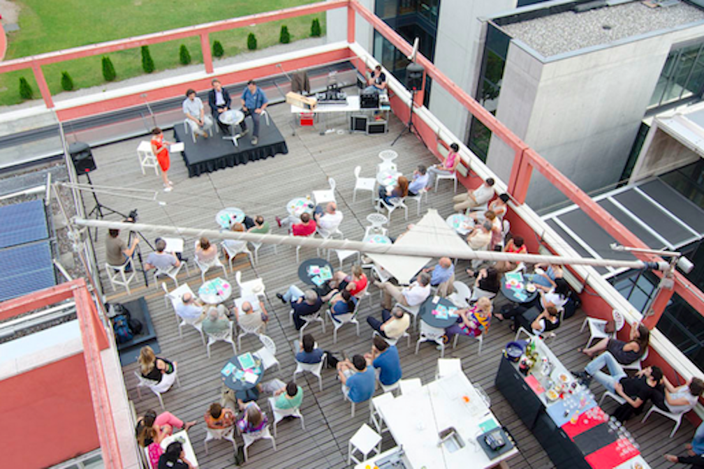 SATURDAY 14.7 + SUNDAY 15.7.2012: Weekend voll Kunst, Diskussion + Jazz