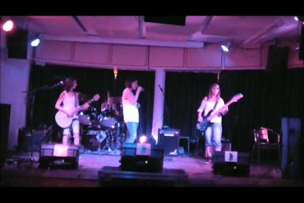 Headliner-Newcomer-Bands des Jahres heute im Jux Lana