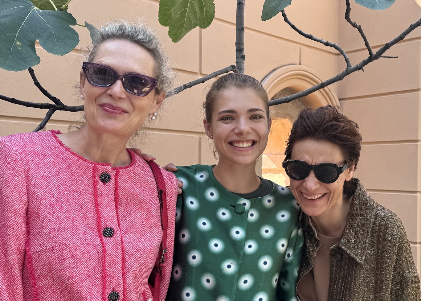 (c) Violeta Nevenova x Susanne Barta