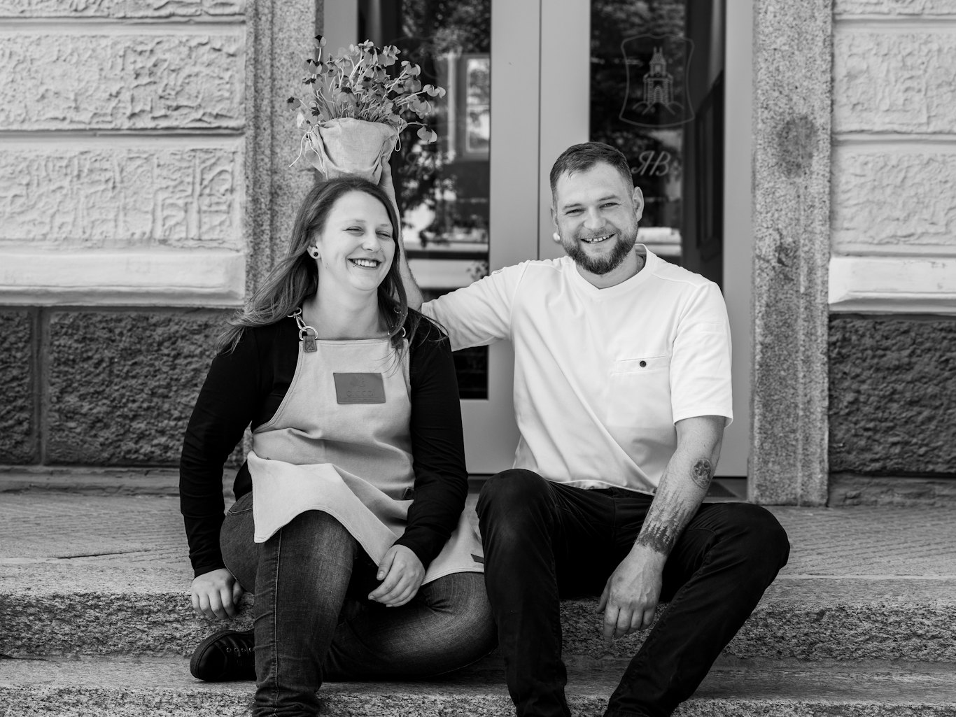 b.local (c) Silbersalz