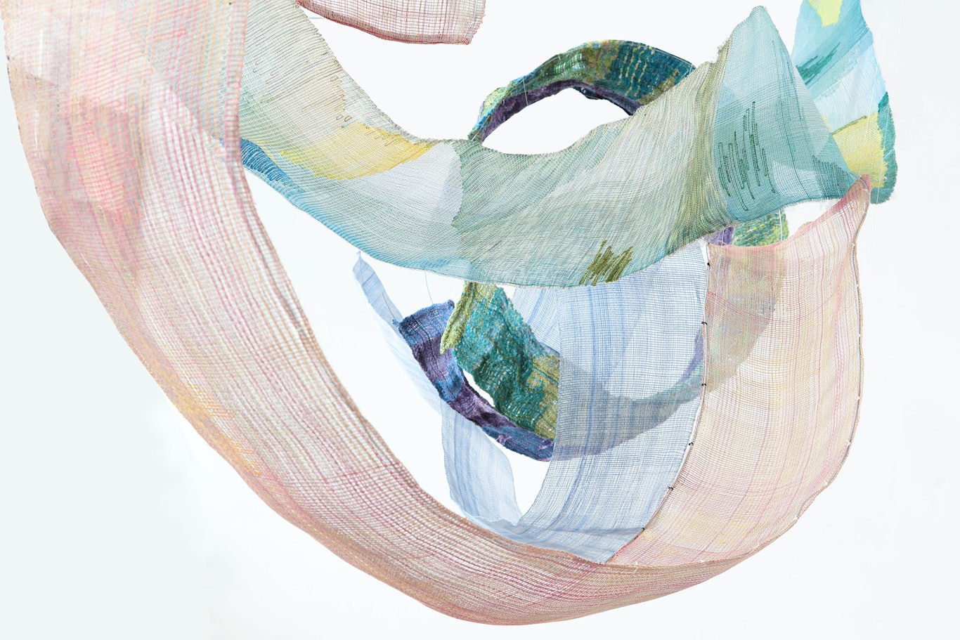 Yuma Taru, The Tongue of Cloth (detail), 2021, stainless steel yarn, metal yarn, magnet wire, ramie yarn, wool yarn, cotton yarn, fancy yarns, 250 x 500 x 500 cm. Photo courtesy of the artist