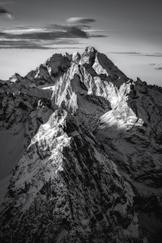 Viaggio nell’epica montana di un artigiano delle Alpi