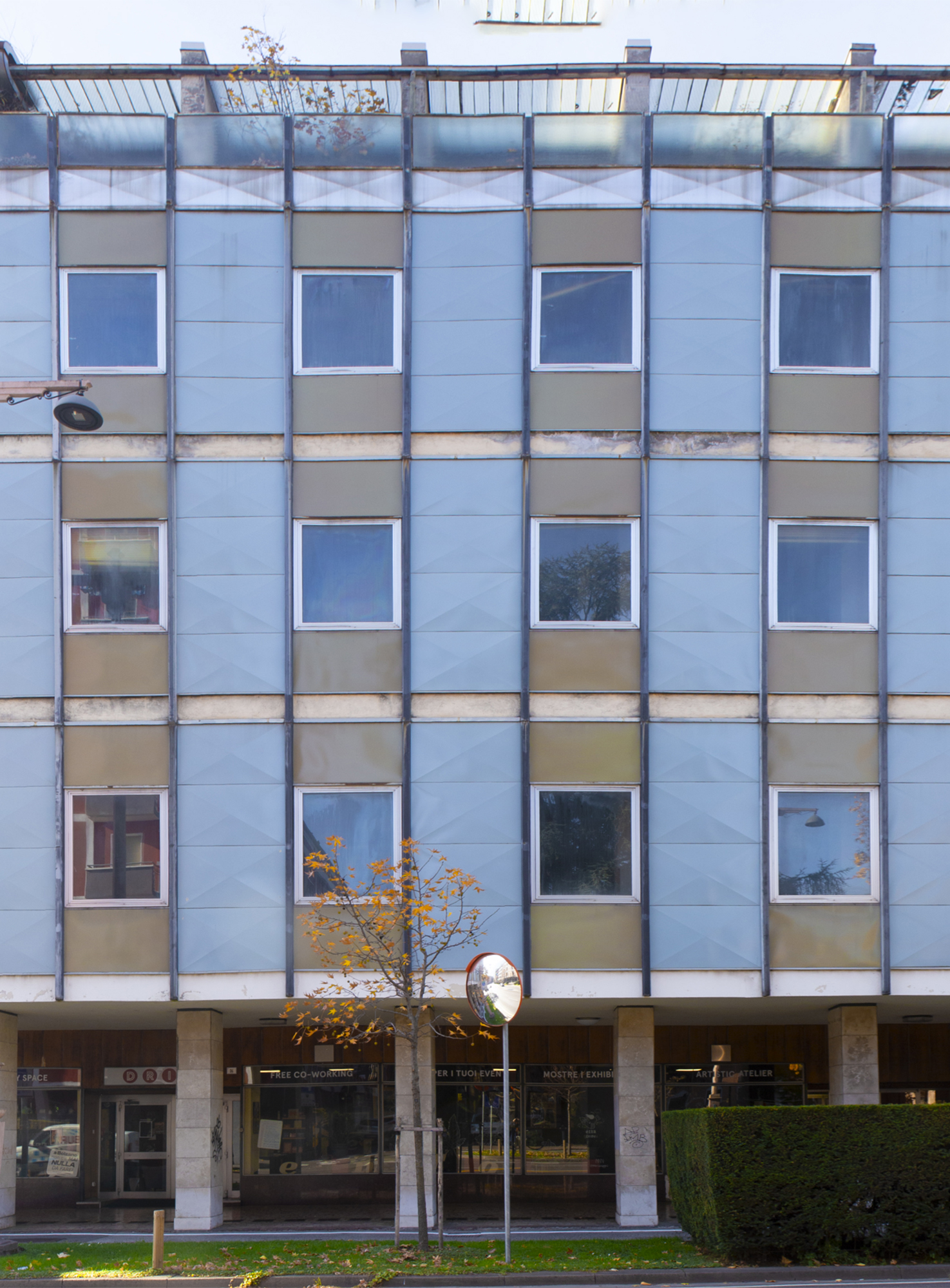 La Banda dei Bandi: "Fr8mes" cerca artisti per interventi sulla facciata di un palazzo pubblico