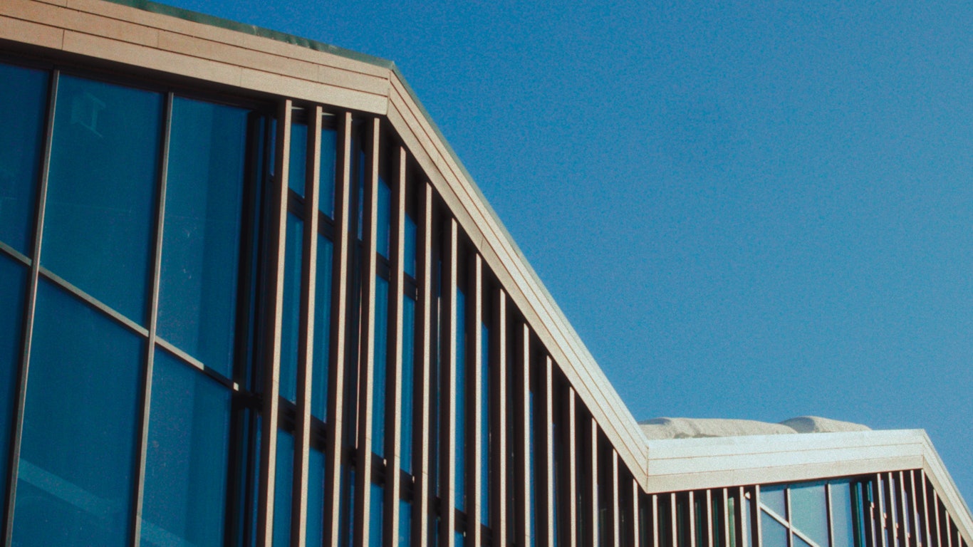 Mottolino Headquarters (Livigno, Sondrio), 2022 Studio LPS - Architetto Anselmo Fontana e Geometra Matteo Mottini Progetto CMR - Architetto Massimo Roj Architects © Muse Factory of Projects